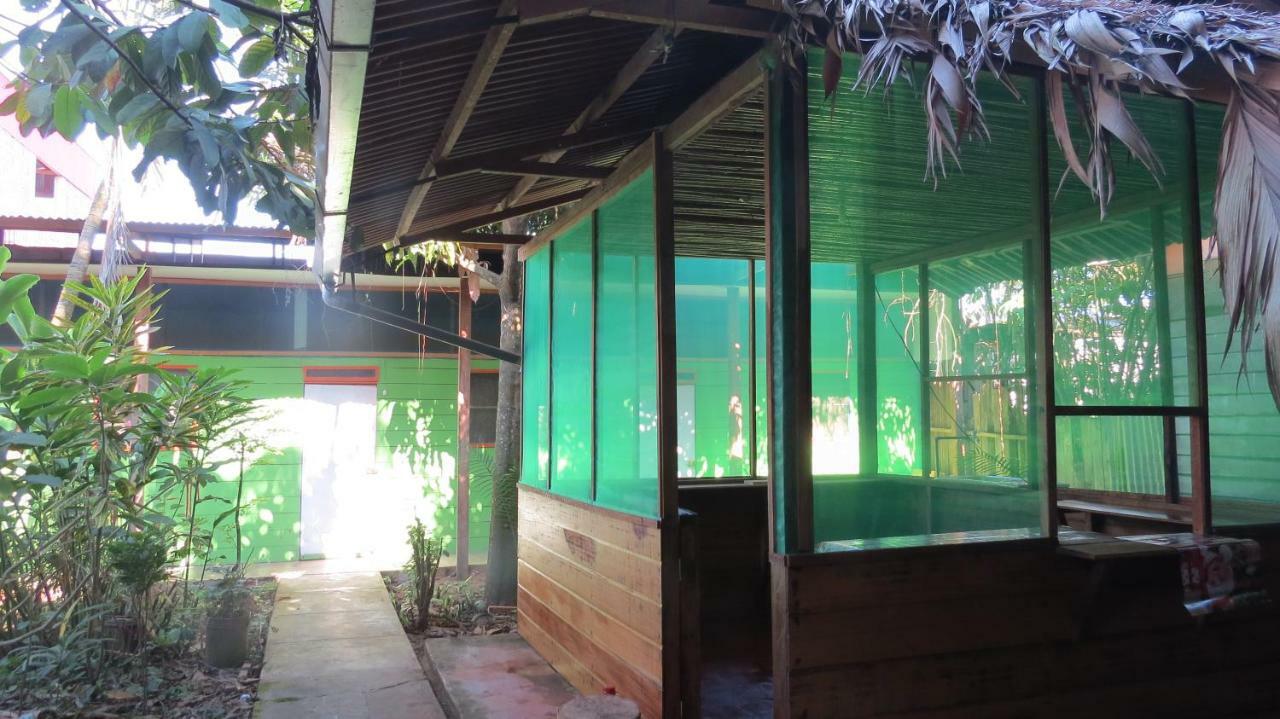 Tambopata Hostel Bambu Puerto Maldonado Dış mekan fotoğraf